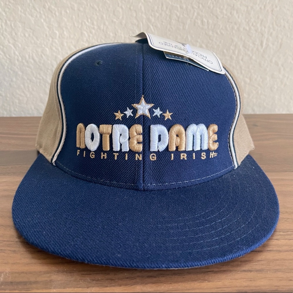 NWT Vintage Notre Dame Fighting Irish Fitted Hat Cap Deadstock 7 3/8 Navy